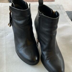 Franco Sarto women’s booties US size 7 black